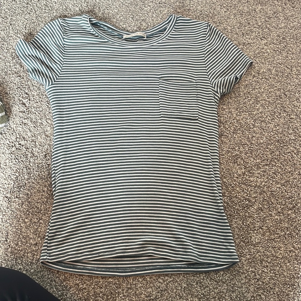 Bundle of shirts!!